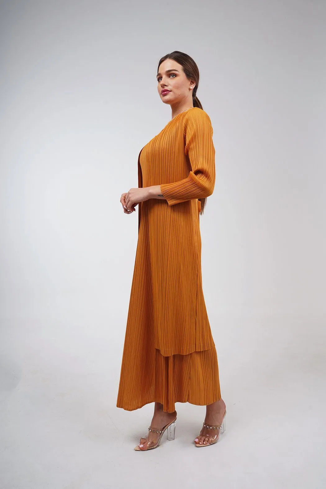 Dulina Long Pleated Jacket With Thin Waist Belt