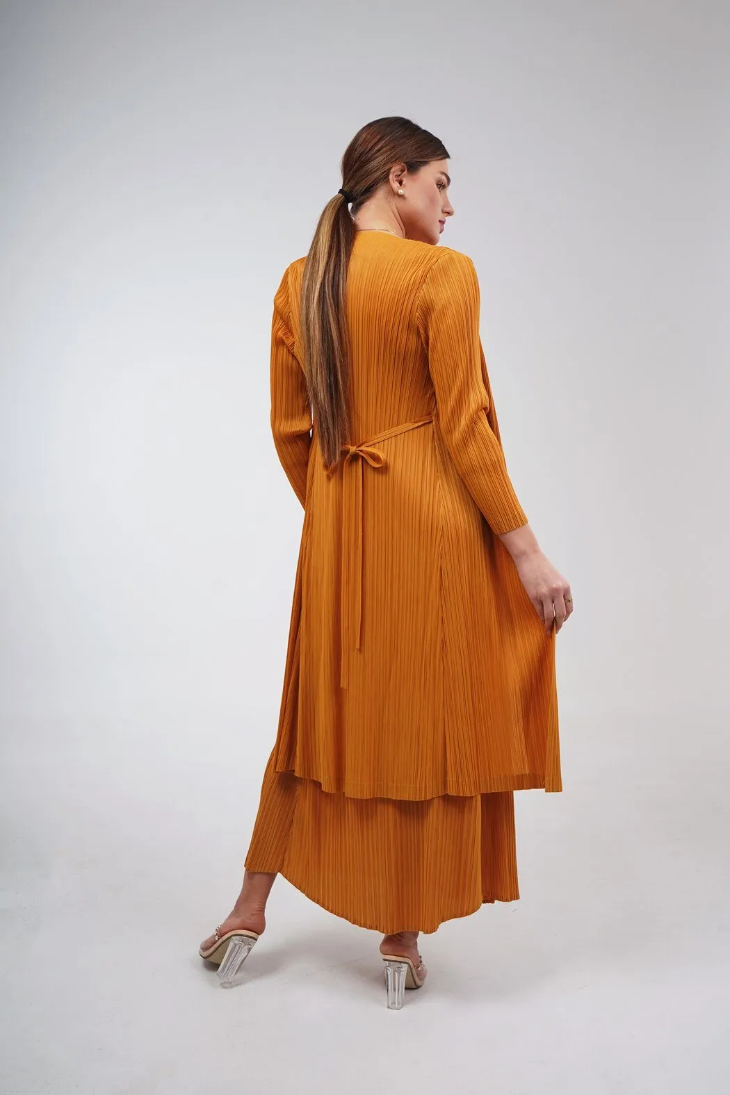 Dulina Long Pleated Jacket With Thin Waist Belt