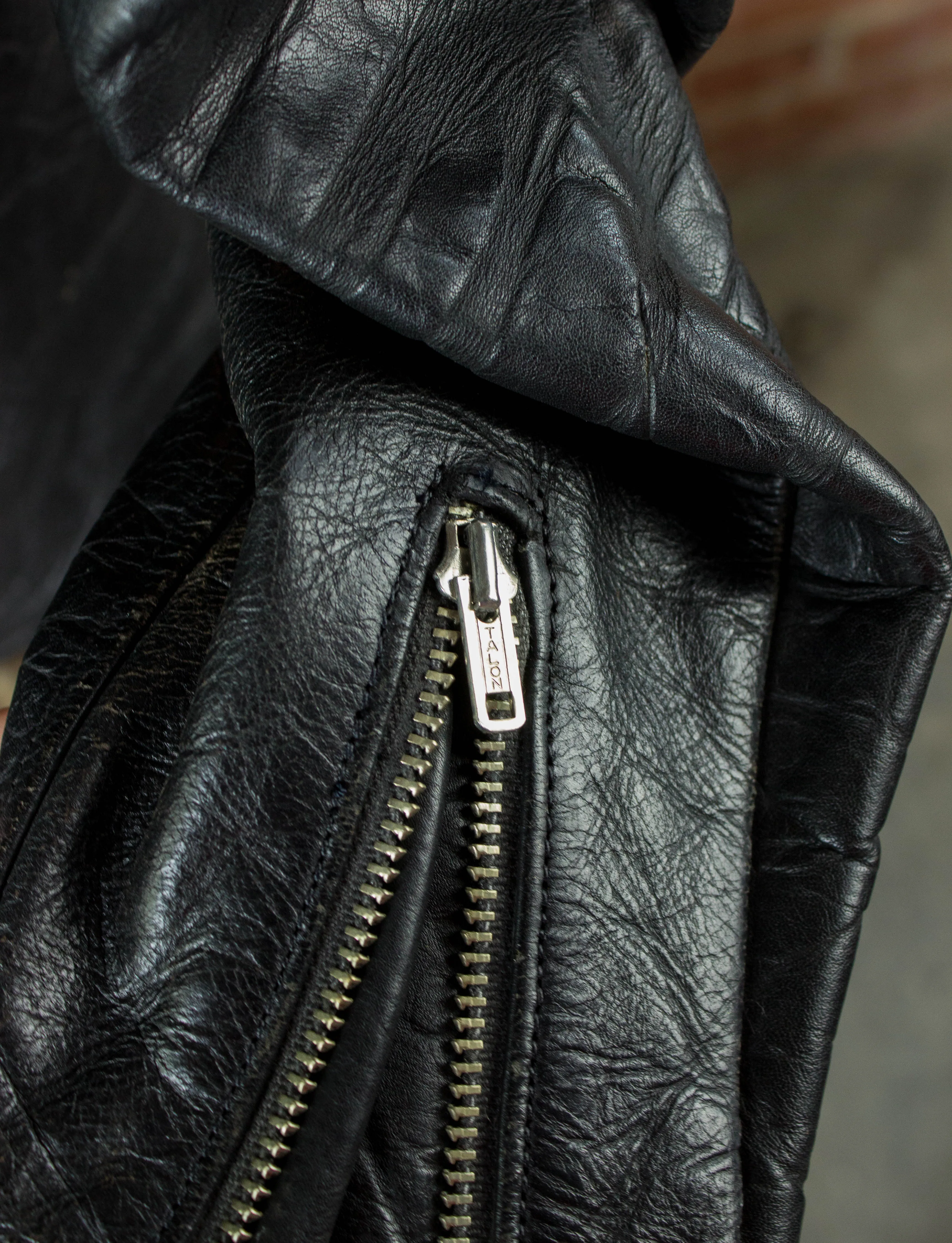 Vintage 70s Black Cafe Racer Leather Jacket Unisex Small